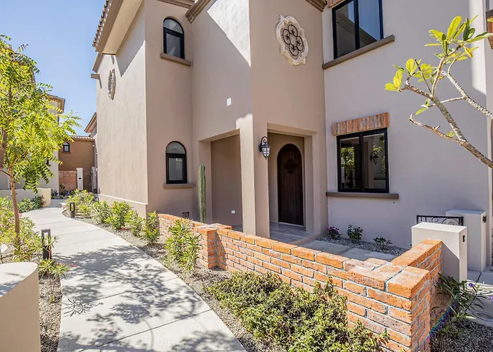Secluded Retreat With 5-star Amenities